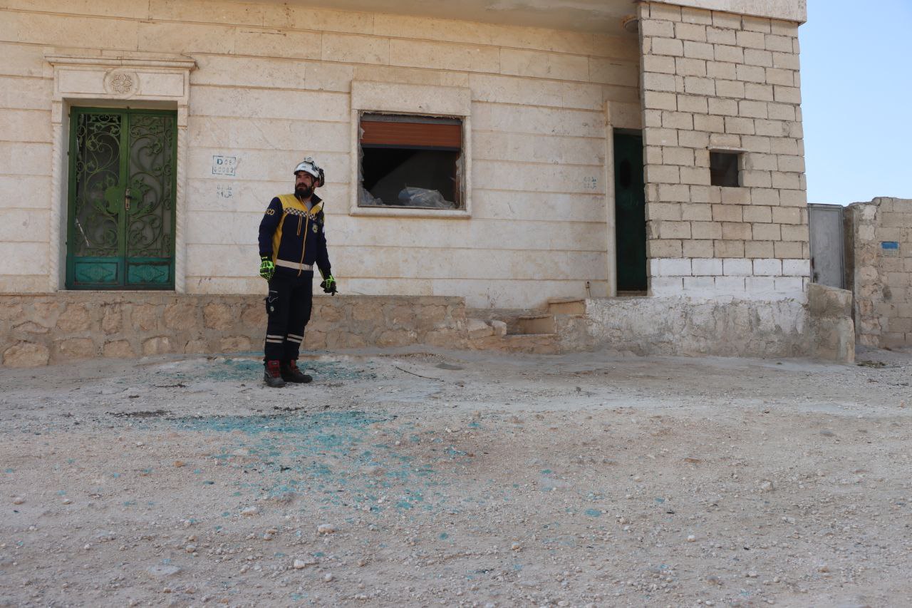 استهدف هجوم لقوات النظام بطائرة مسيّرة انتحارية منزلاً سكنياً في مدينة دارة عزة 07-11.2024