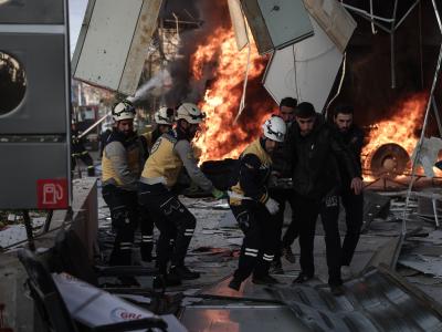 لليوم الثالث….قتلى وجرحى بتصعيد من النظام وحليفه الروسي على شمال غربي سوريا  