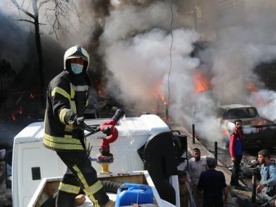 42 قتيلاً مدنياً و61 مصاباً بانفجار سيارة مفخخة في سوق شعبي وسط مدينة عفرين