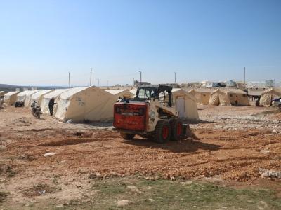 مراكز الإيواء المؤقتة لمنكوبي الزلزال…جرح جديد في جسد التغريبة السورية