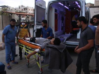 قصف صاروخي ومدفعي مكثف على مدن وبلدات ريف إدلب ... 5 قتلى و38 جريحاً في حصيلة أولية.