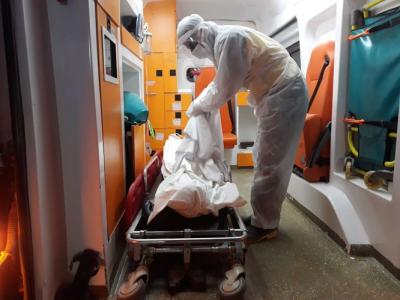 بعد الازدياد الكبير بأعداد الإصابات بفيروس كورونا... 22 منظمة إنسانية وطبية عاملة في شمال غربي سوريا تدق ناقوس الخطر