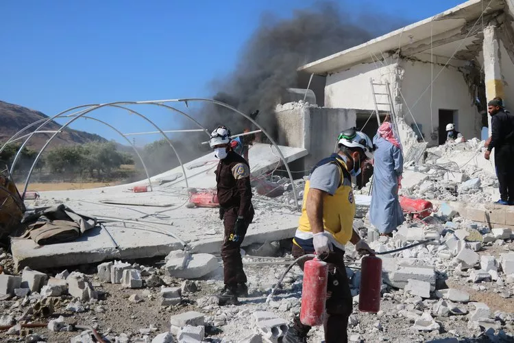 بيان حول استهداف قوات النظام وروسيا لمركز الدفاع المدني السوري في بلدة قسطون غربي حماة